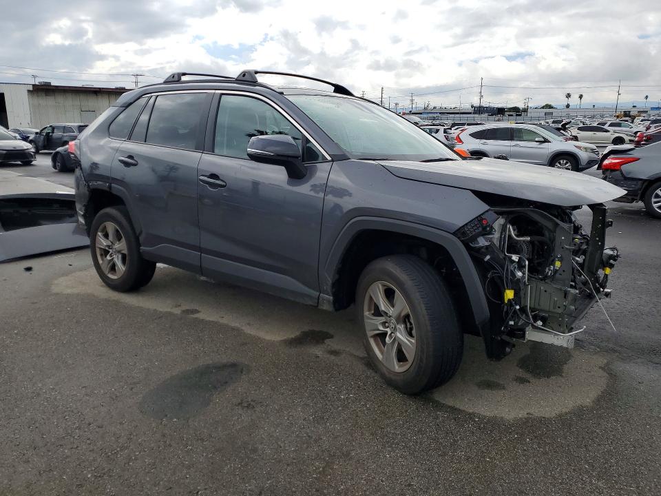 Zdjęcie 4 z aukcji – 2023 TOYOTA RAV4 z VIN 2T3W1RFV7PC230835