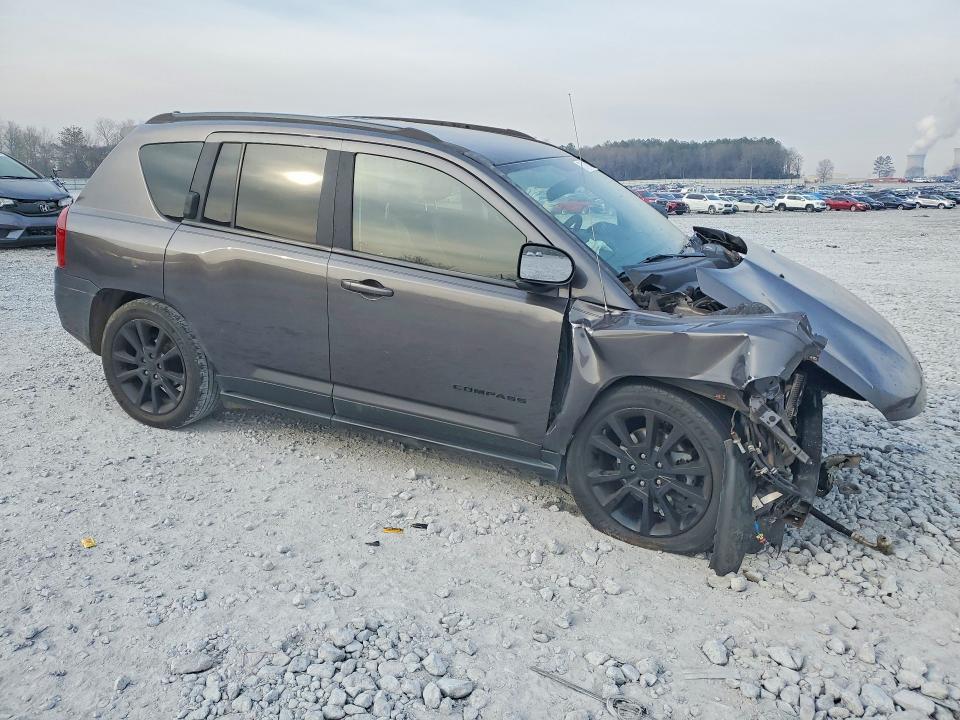 Photo 4 from auction – 2015 JEEP COMPASS with VIN 1C4NJDBB5FD249226