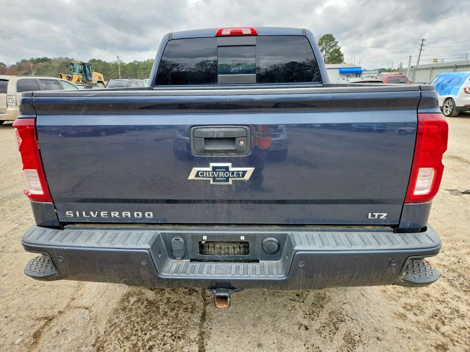 Photo 6 from auction – 2018 CHEVROLET SILVERADO with VIN 3GCUKSEJ0JG284655