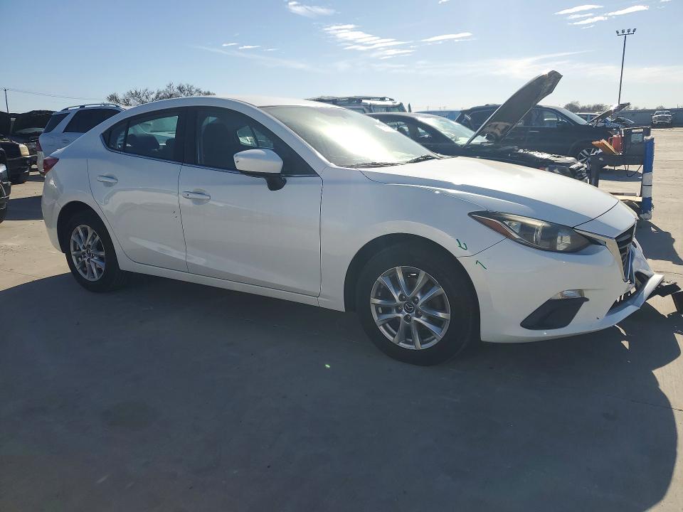Photo 4 from auction – 2014 MAZDA 3 TOURING with VIN JM1BM1V70E1159692