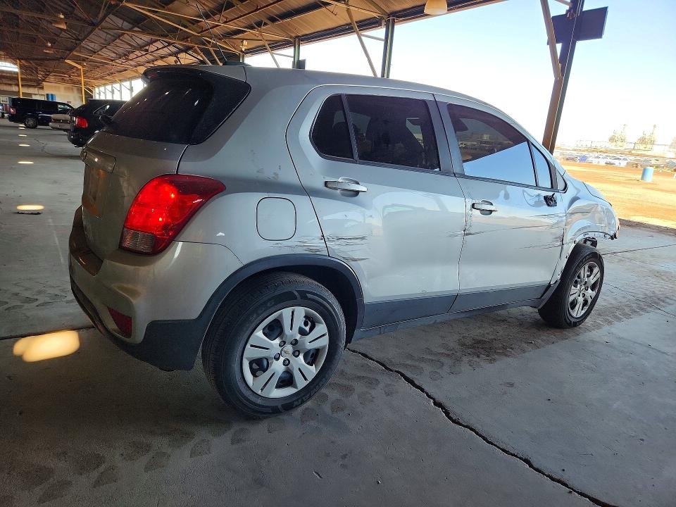 Zdjęcie 3 z aukcji – 2019 CHEVROLET TRAX z VIN 3GNCJKSB2KL133313