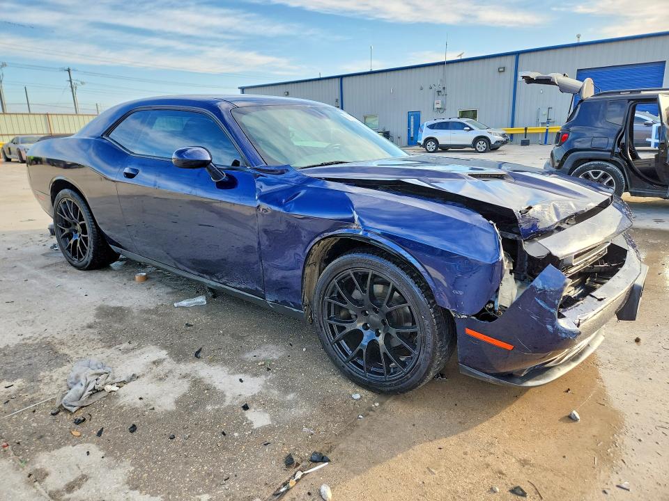 Photo 4 from auction – 2016 DODGE CHALLENGER with VIN 2C3CDZAG7GH263498