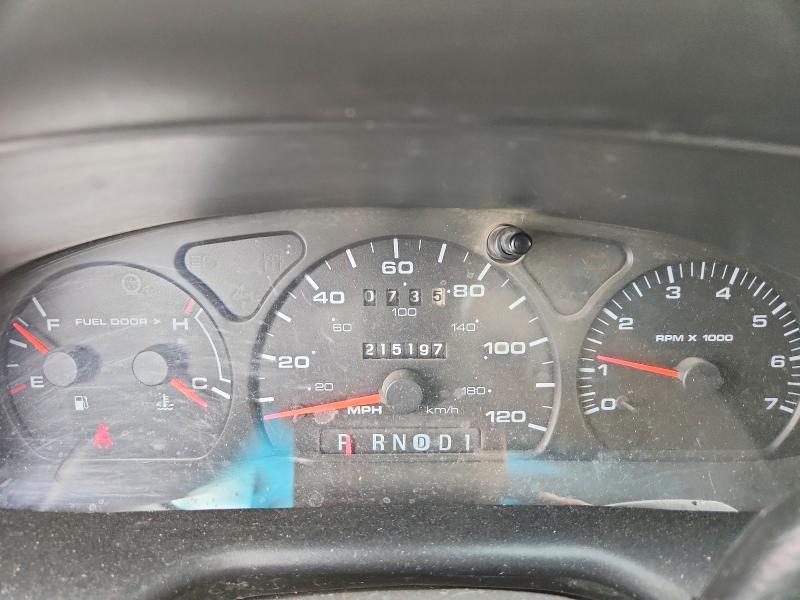 Photo 9 from auction – 2001 FORD TAURUS SE with VIN 1FAFP53241G218960