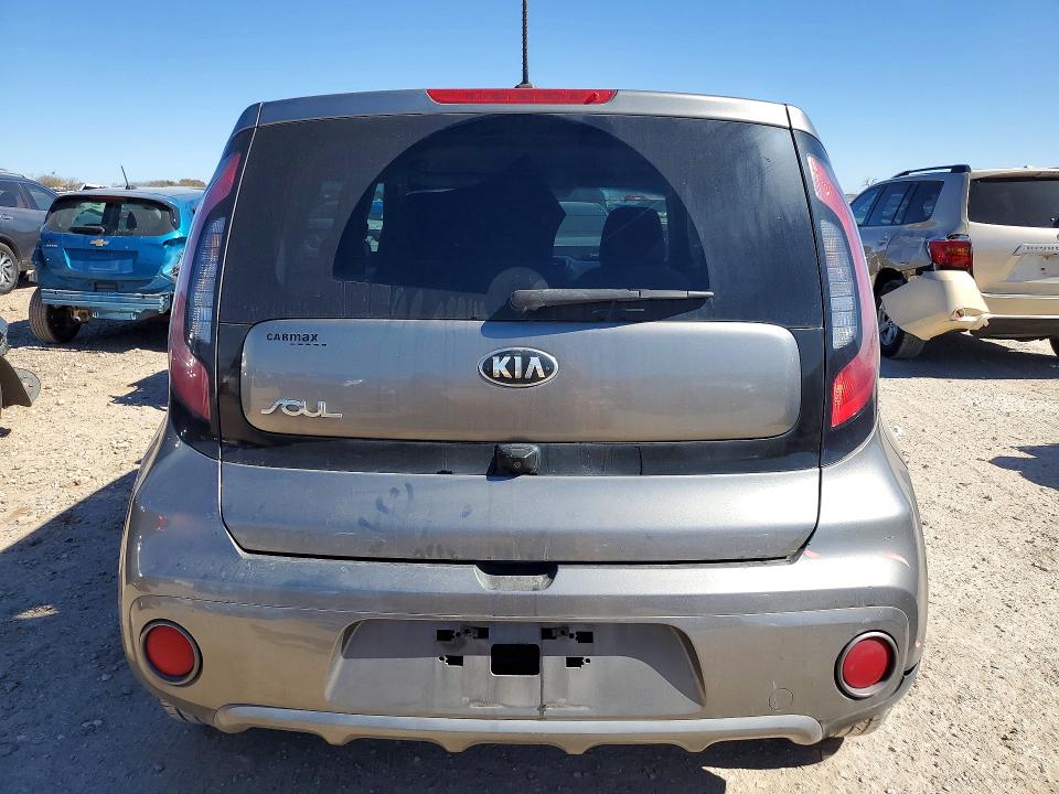 Photo 6 from auction – 2017 KIA SOUL with VIN KNDJP3A54H7494426