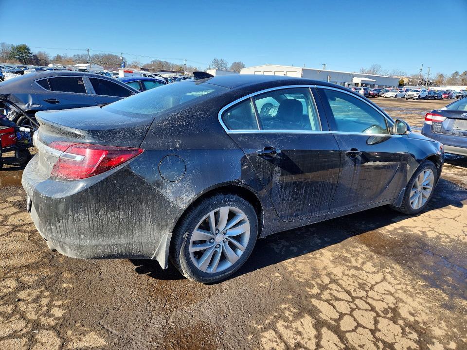 Photo 3 from auction – 2017 BUICK REGAL with VIN 2G4GM5EX7H9101149