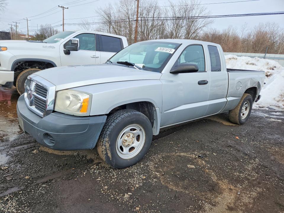 DODGE DAKOTA ST 2005 with VIN 1D7HW22K65S316192 - Photo from auction
