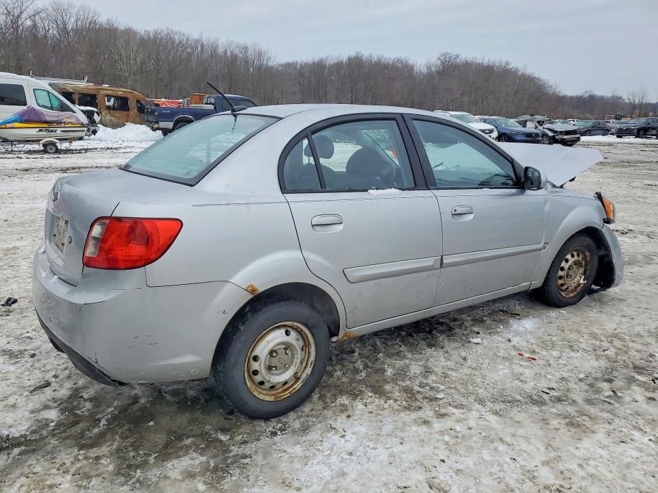 Photo 3 from auction – 2011 KIA RIO with VIN KNADH4A3XB6913100