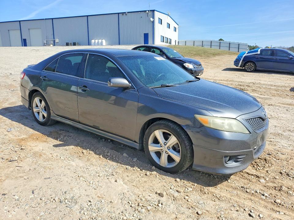 Photo 4 from auction – 2011 TOYOTA CAMRY with VIN 4T1BF3EKXBU723414