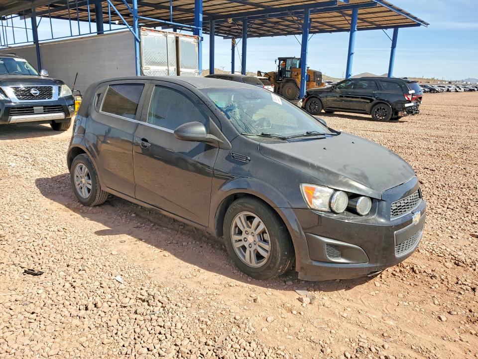 Photo 4 from auction – 2014 CHEVROLET SONIC with VIN 1G1JC6SH5E4213021