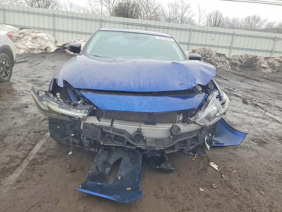 Photo 5 from auction – 2016 NISS MAXIMA with VIN 1N4AA6AP4GC426773