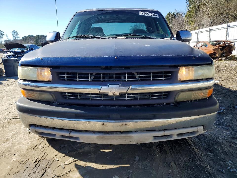 Photo 5 from auction – 2000 CHEVROLET SILVERADO with VIN 1GCEC19TXYZ147790