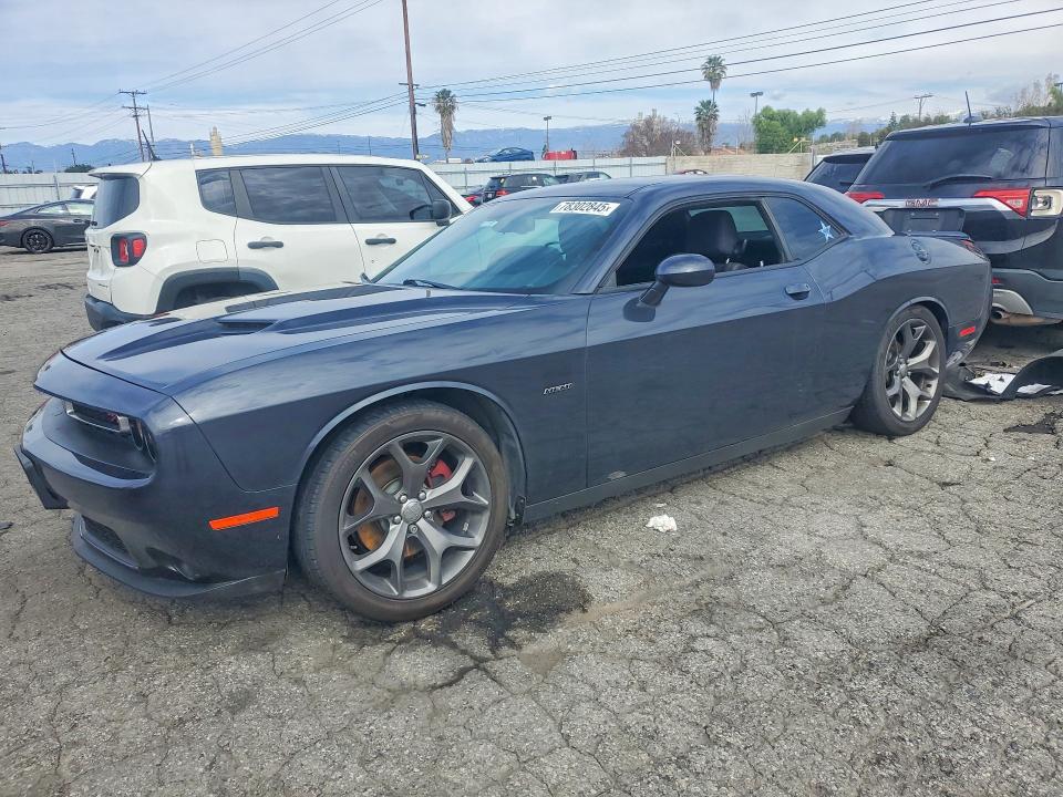 DODGE CHALLENGER 2016 with VIN 2C3CDZBTXGH354213 - Photo from auction