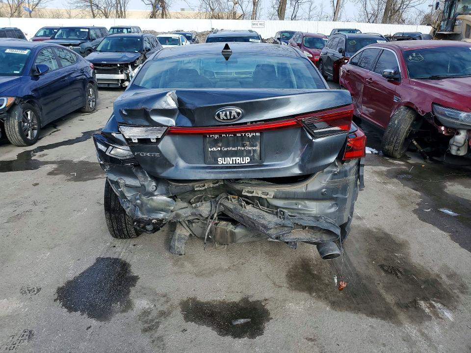 Photo 6 from auction – 2020 KIA FORTE FE with VIN 3KPF24AD7LE197175