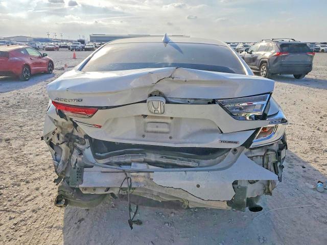 Photo 6 from auction – 2018 HONDA ACCORD with VIN 1HGCV1F96JA007316