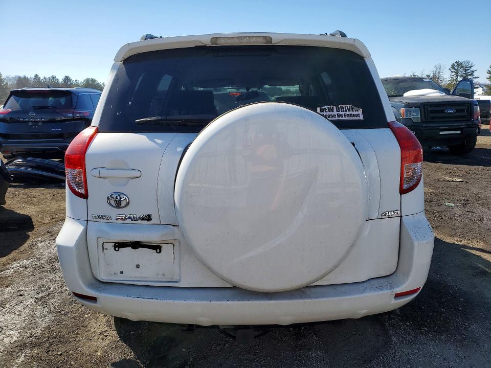 Photo 6 from auction – 2007 TOYOTA RAV4 with VIN JTMBD33V175076278