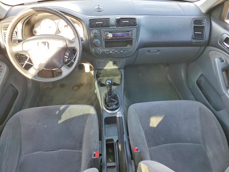 Photo 8 from auction – 2002 HONDA CIVIC EX with VIN 2HGES25702H560005