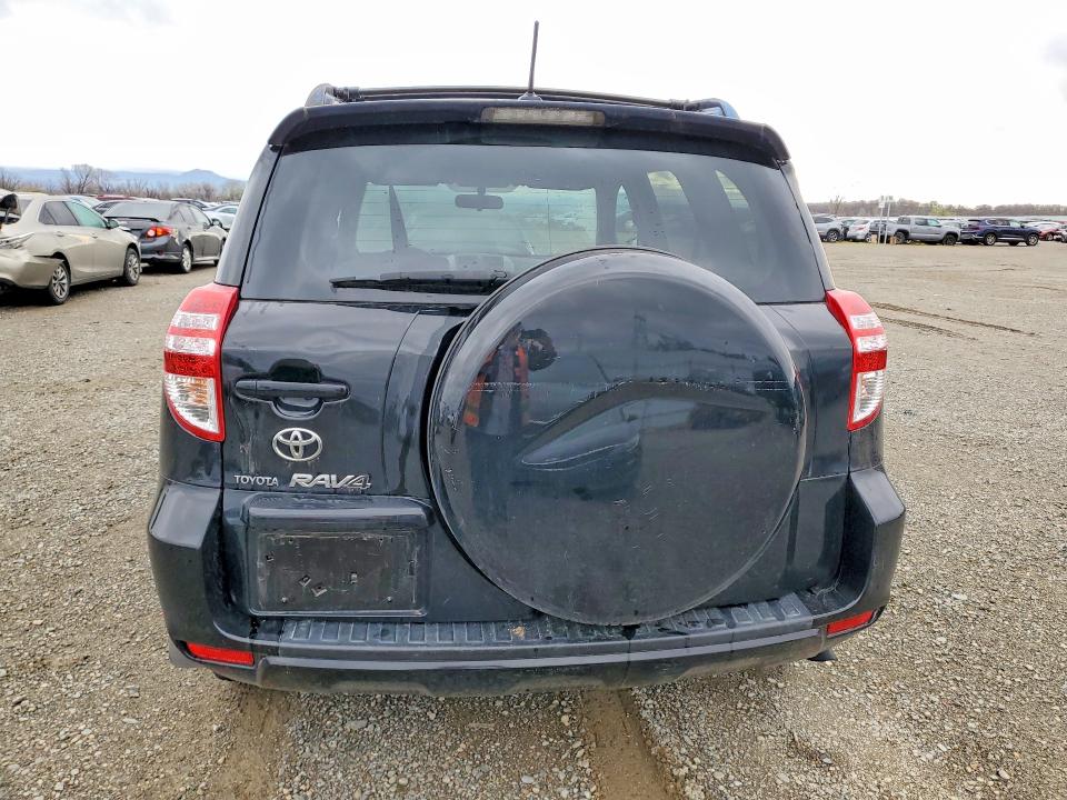 Photo 6 from auction – 2009 TOYOTA RAV4 with VIN JTMZF33V49D002533