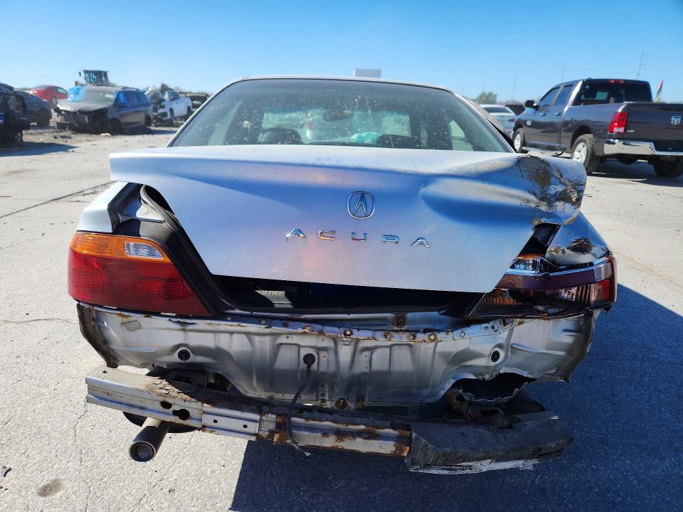 Photo 6 from auction – 2000 ACURA 3.2TL with VIN 19UUA5663YA801990