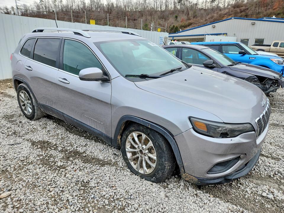 Photo 4 from auction – 2019 JEEP CHEROKEE with VIN 1C4PJMCB0KD212263