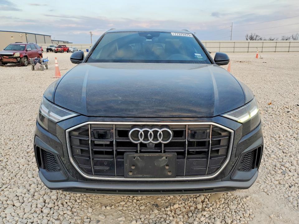 Photo 5 from auction – 2020 AUDI Q8 with VIN WA1EVAF16LD004123