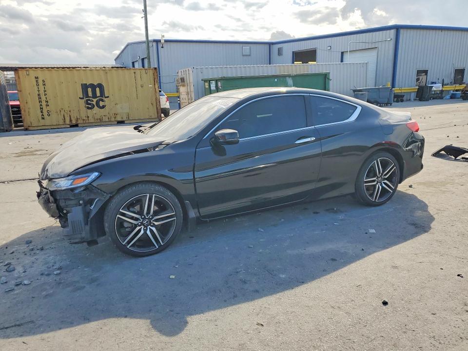HONDA ACCORD 2016 with VIN 1HGCT2B09GA006382 - Photo from auction