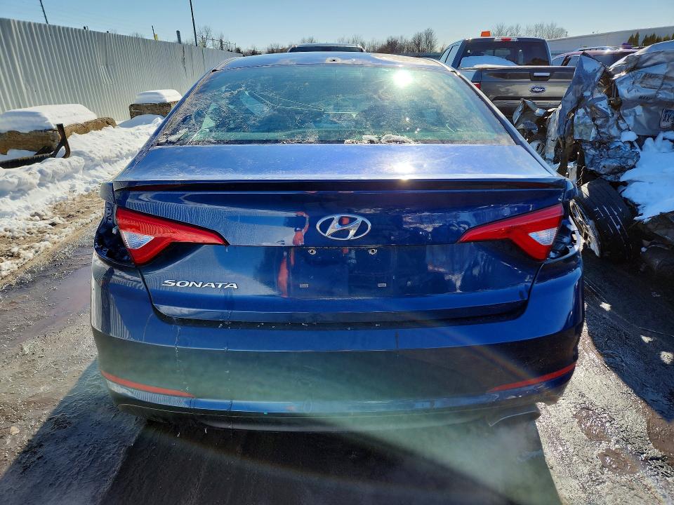 Photo 6 from auction – 2016 HYUNDAI SONATA SE with VIN 5NPE24AF1GH423919