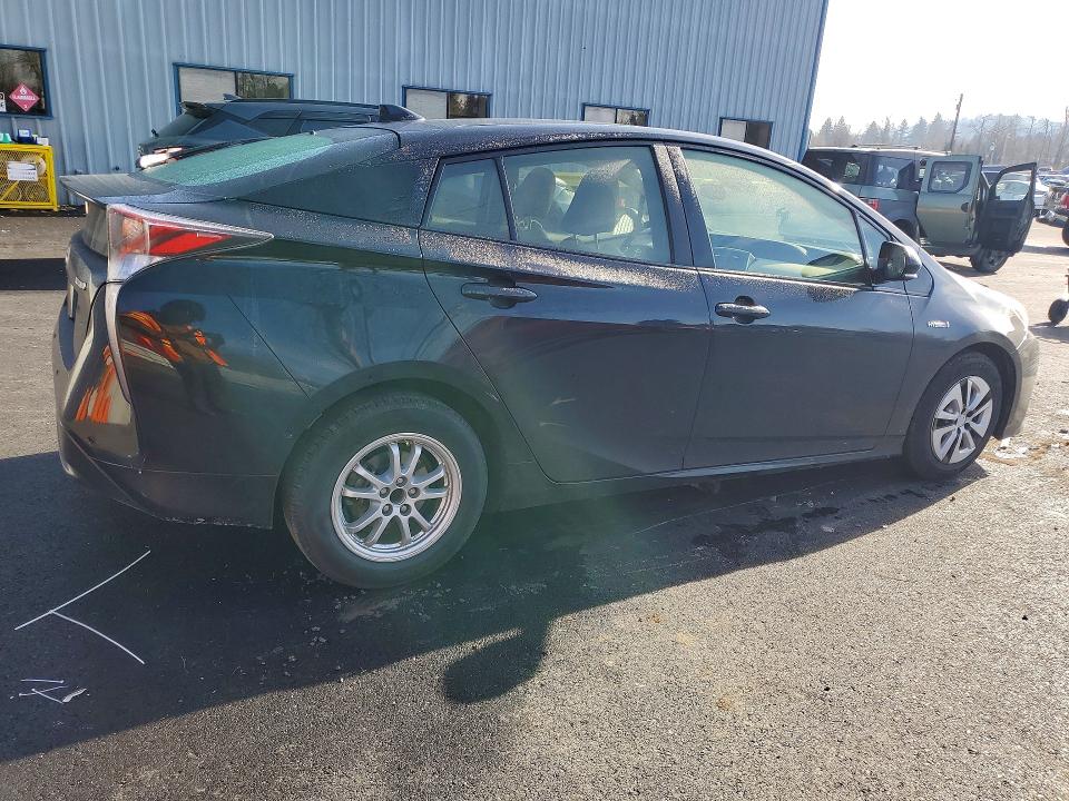 Photo 3 from auction – 2017 TOYOTA PRIUS with VIN JTDKBRFU7H3044072