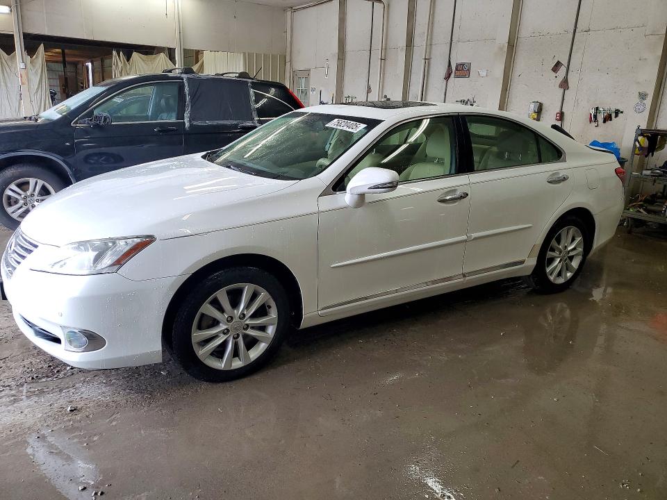 LEXUS ES 350 2012 with VIN JTHBK1EG1C2500917 - Photo from auction