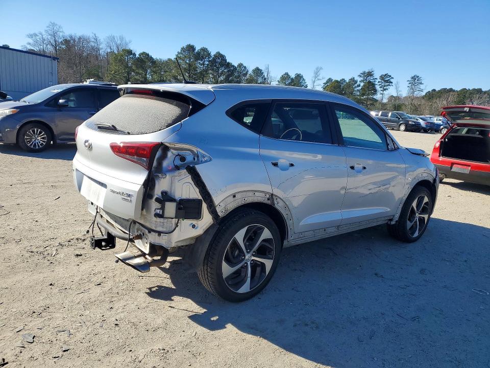 Photo 3 from auction – 2016 HYUNDAI TUCSON LIM with VIN KM8J3CA22GU059126