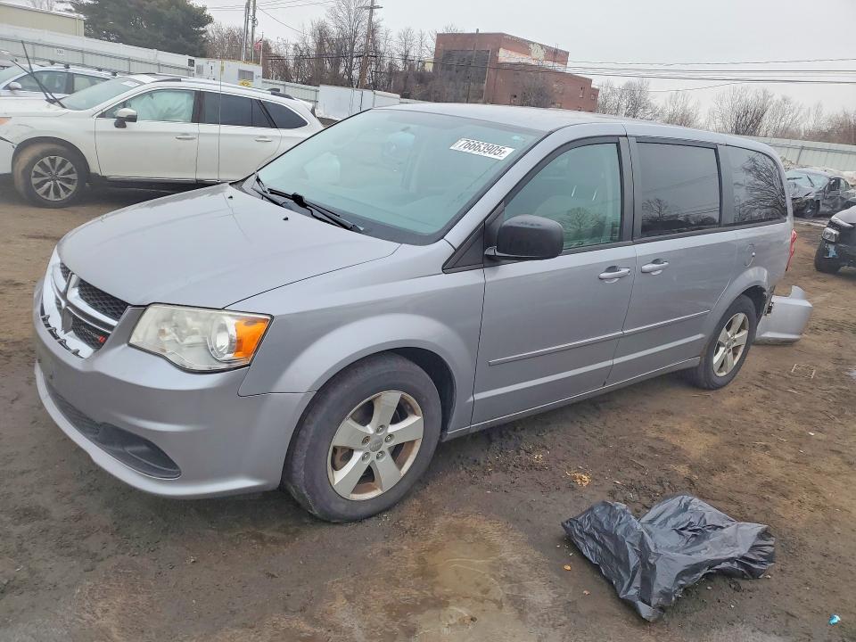DODGE GRAND CARAVAN 2013 with VIN 2C4RDGBG0DR798915 - Photo from auction