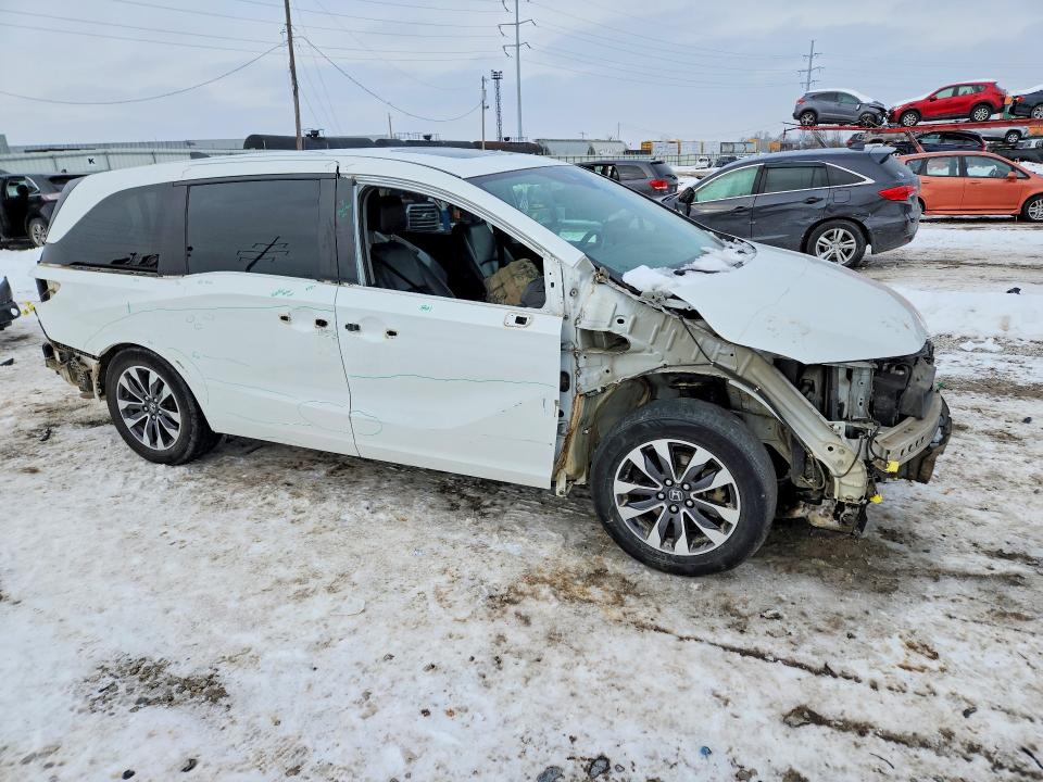 Photo 4 from auction – 2021 HONDA ODYSSEY with VIN 5FNRL6H75MB037832