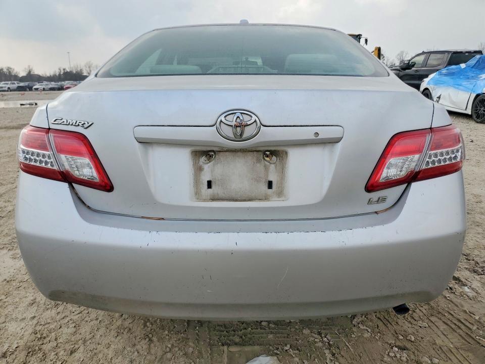 Photo 6 from auction – 2011 TOYOTA CAMRY with VIN 4T1BF3EK7BU620743