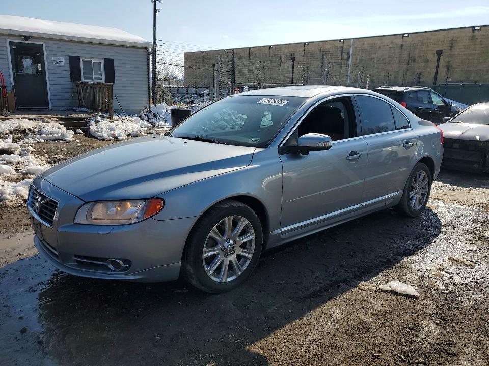 VOLVO S80 3.2 2011 مع رقم تعريف المركبة YV1940AS8B1136413 - صورة من المزاد