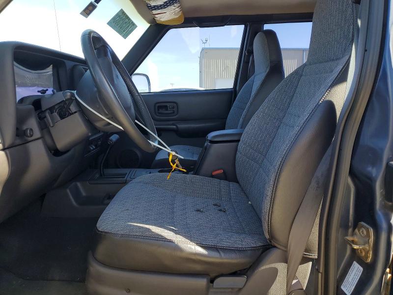 Photo 7 from auction – 2001 JEEP CHEROKEE with VIN 1J4FT48S41L588073