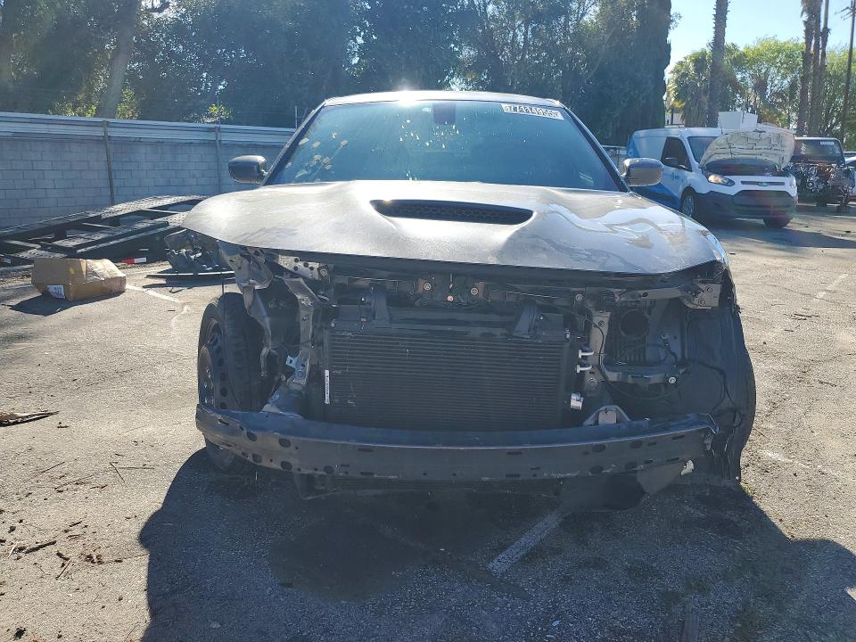 Photo 5 from auction – 2019 DODGE CHARGER with VIN 2C3CDXCT1KH757251