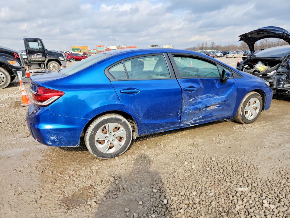 Photo 3 from auction – 2013 HONDA CIVIC with VIN 19XFB2F5XDE263581