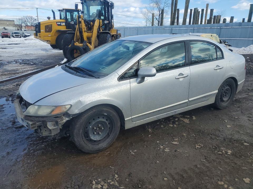 HONDA CIVIC 2011 with VIN 2HGFA1F5XBH531738 - Photo from auction