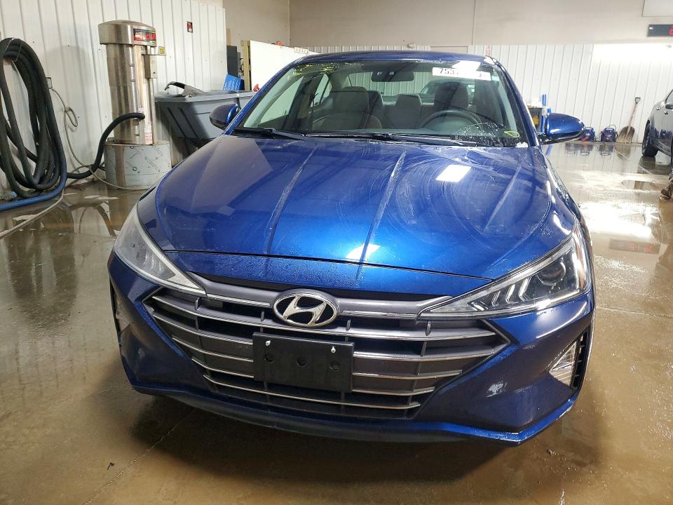 Photo 5 from auction – 2019 HYUNDAI ELANTRA with VIN 5NPD74LF6KH491037