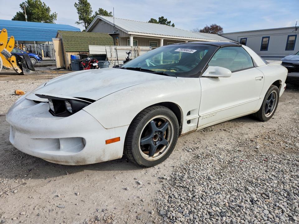 PONTIAC FIREBIRD 2001 with VIN 2G2FS22K812109096 - Photo from auction
