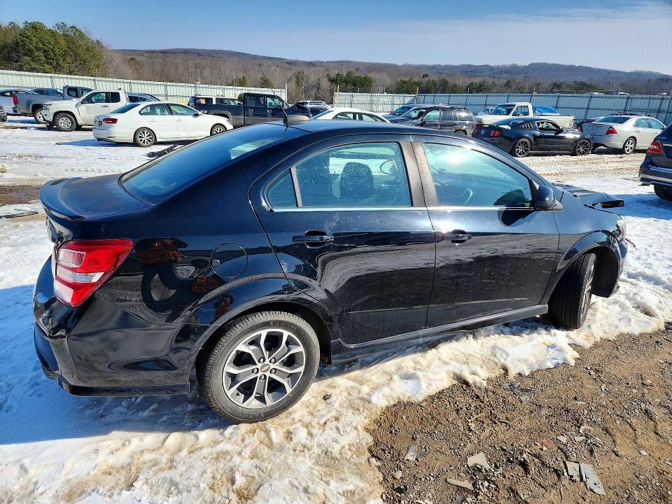 Photo 3 from auction – 2017 CHEVROLET SONIC LT with VIN 1G1JD5SB0H4163992