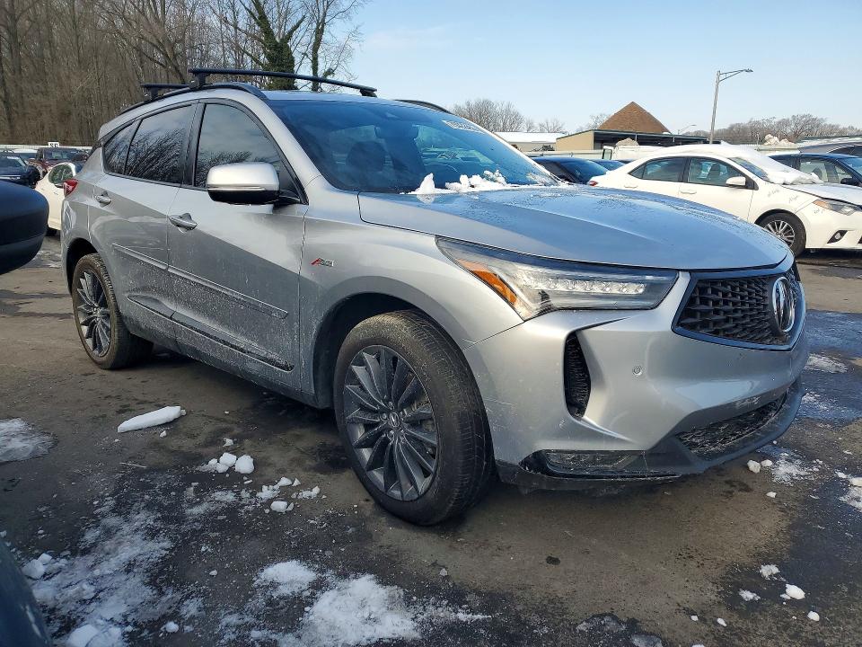 Photo 4 from auction – 2022 ACURA RDX with VIN 5J8TC2H84NL003582