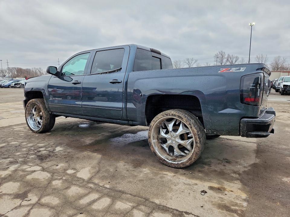 Photo 2 from auction – 2017 CHEVROLET SILVERADO with VIN 3GCUKREC0HG467039