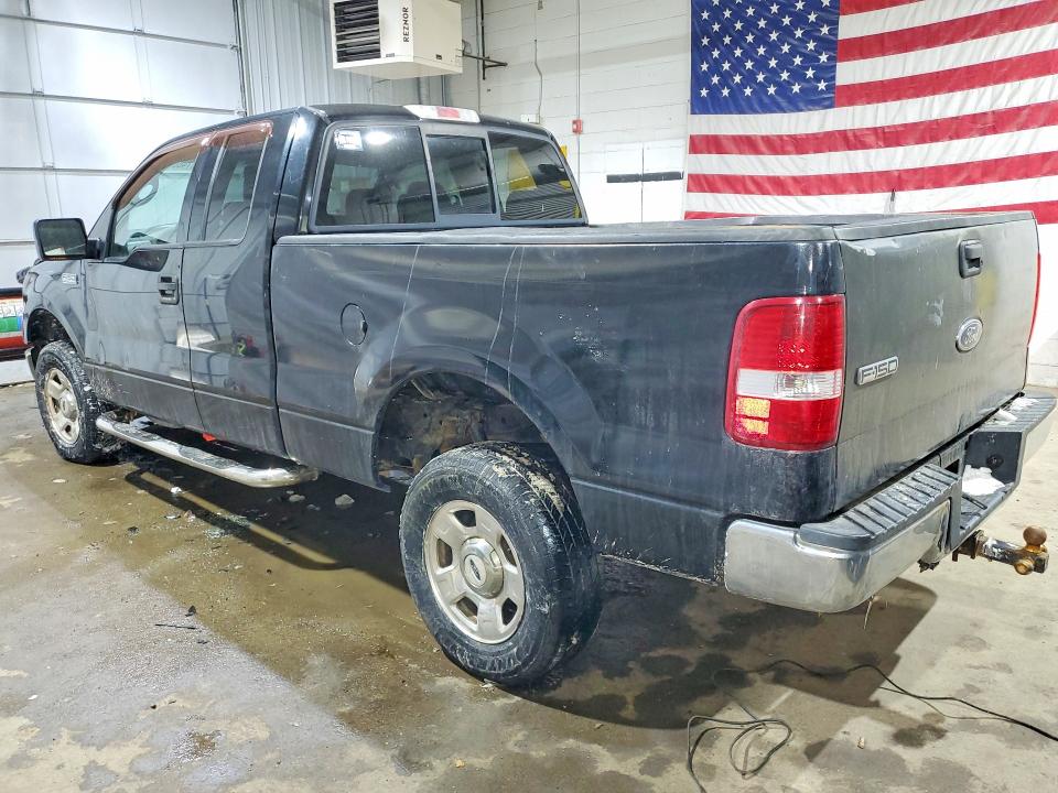 Photo 2 from auction – 2004 FORD F150 with VIN 1FTRX14W84NA19850
