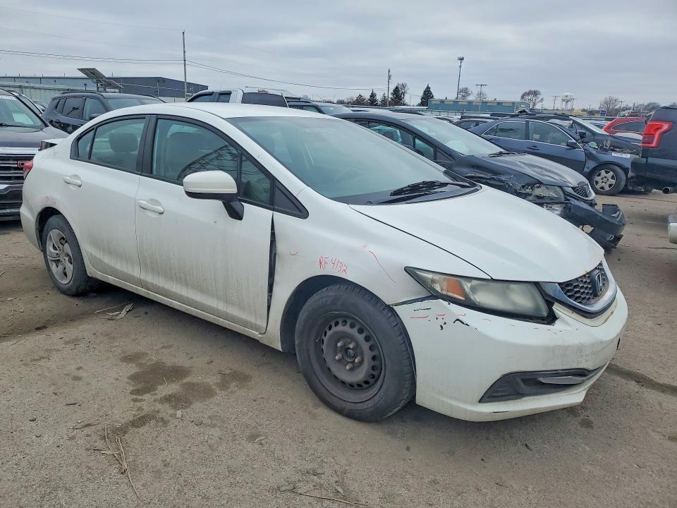 Photo 4 from auction – 2015 HONDA CIVIC with VIN 19XFB2F50FE060847