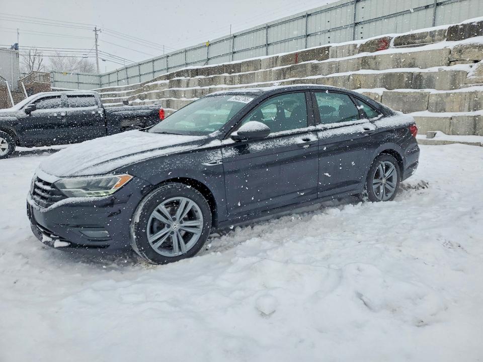 VOLKSWAGEN JETTA 2019 with VIN 3VWC57BUXKM084669 - Photo from auction