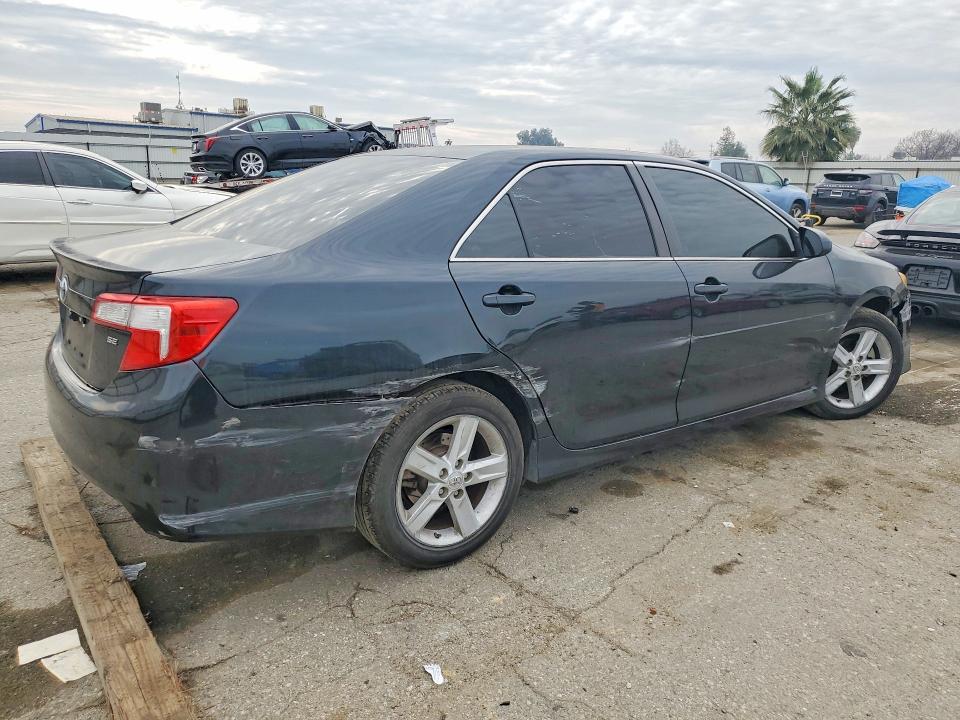 Photo 3 from auction – 2013 TOYOTA CAMRY with VIN 4T1BF1FK5DU665833
