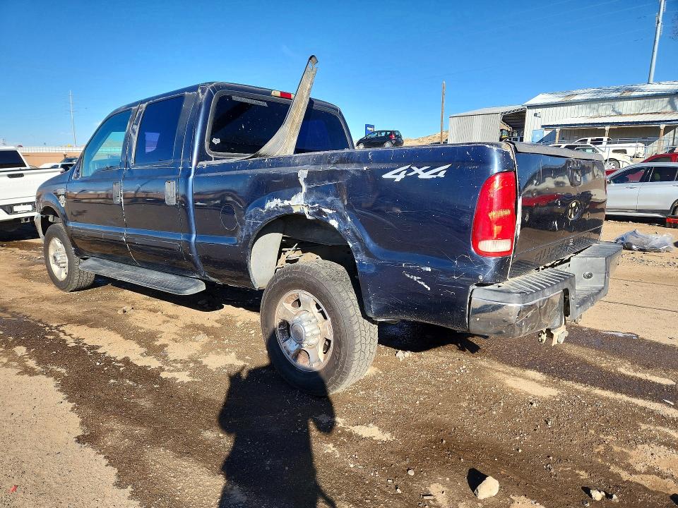 Zdjęcie 2 z aukcji – 2002 FORD F350 z VIN 1FTSW31S92EB03545