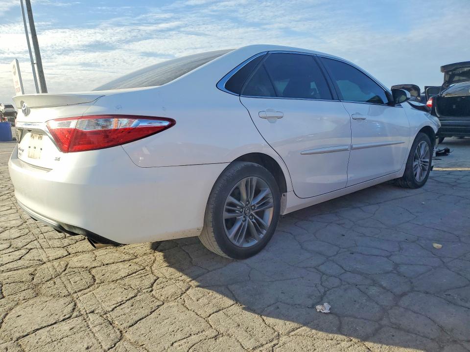 Photo 3 from auction – 2017 TOYOTA CAMRY with VIN 4T1BF1FK6HU355969