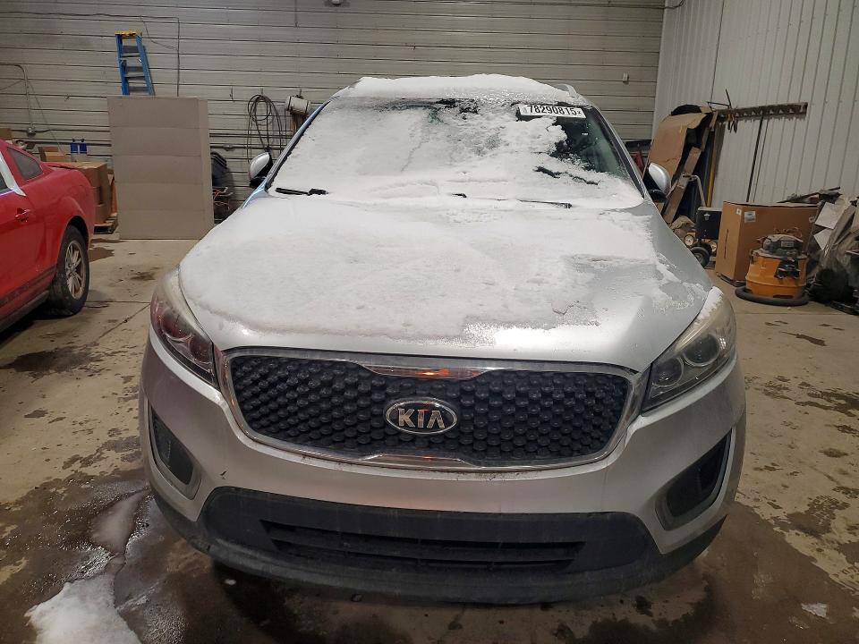 Photo 5 from auction – 2016 KIA SORENTO with VIN 5XYPG4A3XGG168078