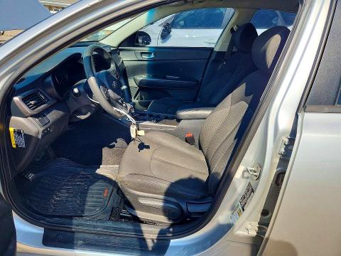 Zdjęcie 7 z aukcji – 2016 KIA OPTIMA z VIN 5XXGT4L39GG038239